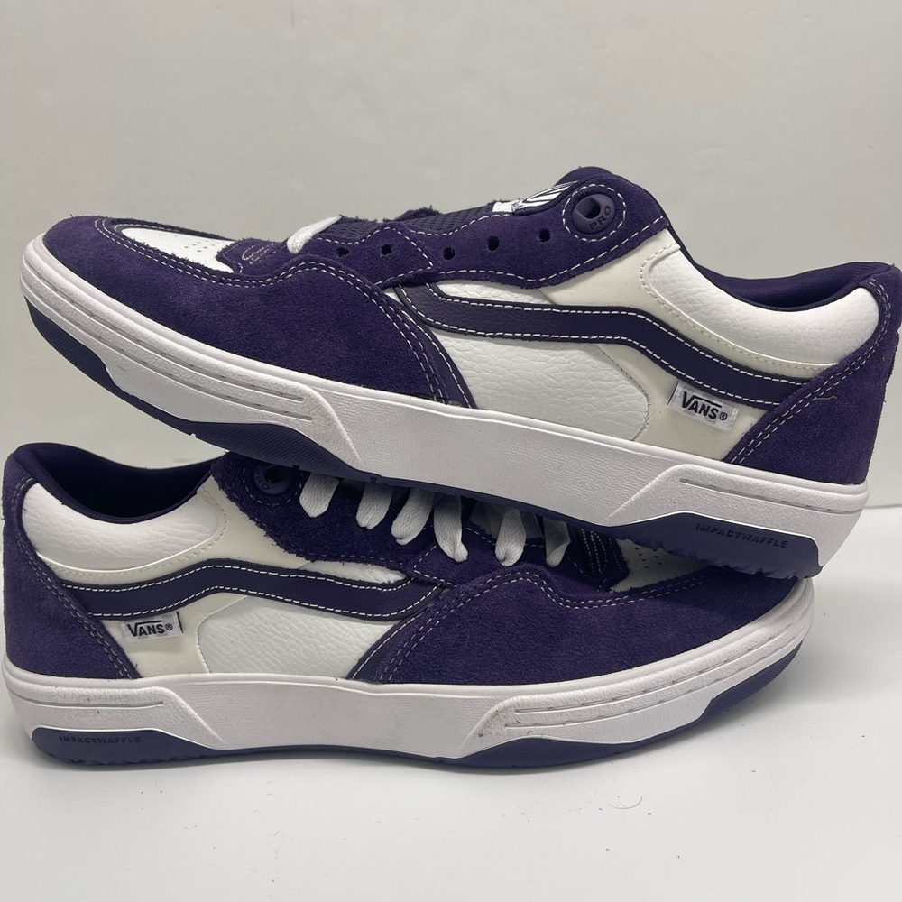 Vans Men's Purple and White Skate Rowan 2
Purple
VN000D3SPRP Sneakers - Picture 14 of 16
